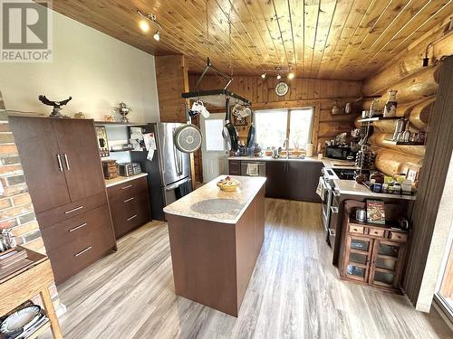 3173 Pritchard Road, Williams Lake, BC - Indoor