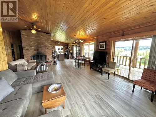 3173 Pritchard Road, Williams Lake, BC - Indoor Photo Showing Living Room With Fireplace