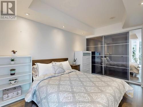 1608 - 4978 Yonge Street, Toronto, ON - Indoor Photo Showing Bedroom