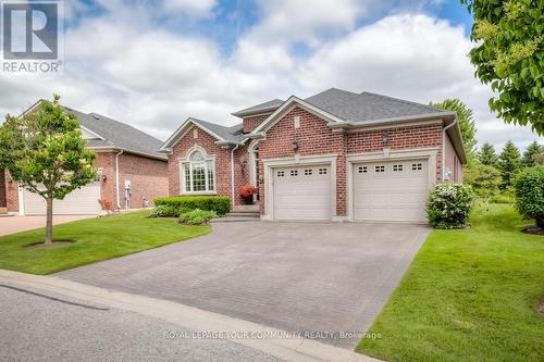 26 Bobby Locke Lane, Whitchurch-Stouffville, ON - Outdoor With Facade