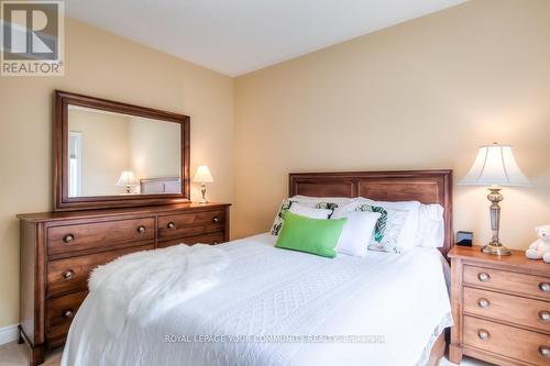 26 Bobby Locke Lane, Whitchurch-Stouffville, ON - Indoor Photo Showing Bedroom