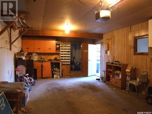219 7Th Street W, Leader, SK - Indoor Photo Showing Other Room