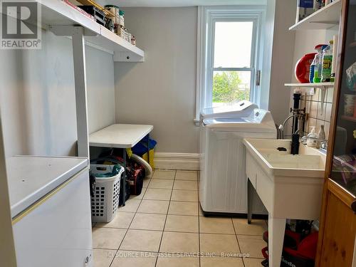 1773 Diamondview Road, Ottawa (Kanata), ON - Indoor Photo Showing Laundry Room