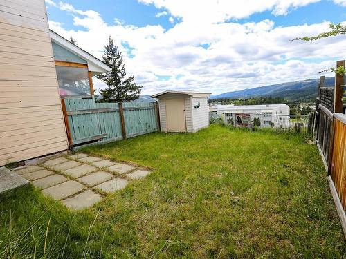 25 Sapphire Crt, Logan Lake, BC - Outdoor