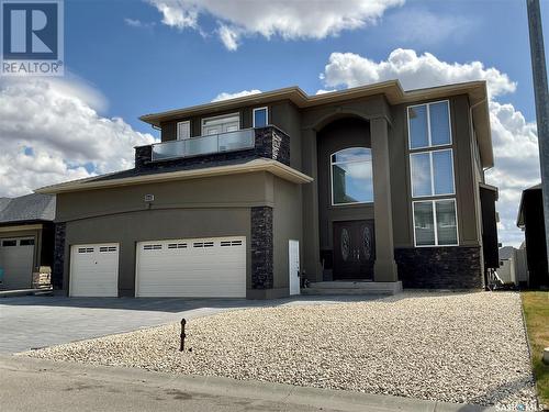 6005 Eagles Cove, Regina, SK - Outdoor With Facade