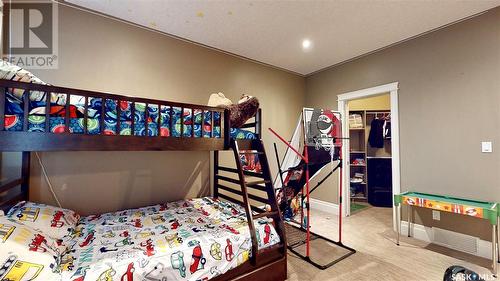 6005 Eagles Cove, Regina, SK - Indoor Photo Showing Bedroom