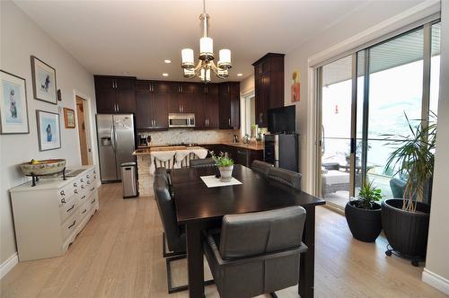 256-5165 Trepanier Bench Road, Peachland, BC - Indoor Photo Showing Dining Room