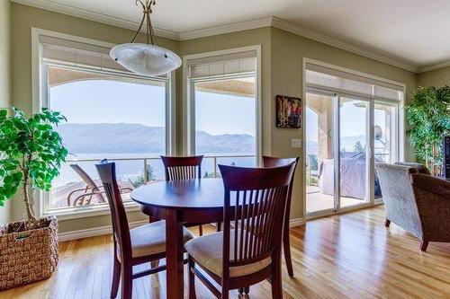 126-5300 Huston Road, Peachland, BC - Indoor Photo Showing Dining Room