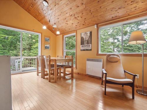 Dining room - 851 Mtée St-Elmire, Saint-Sauveur, QC - Indoor Photo Showing Dining Room