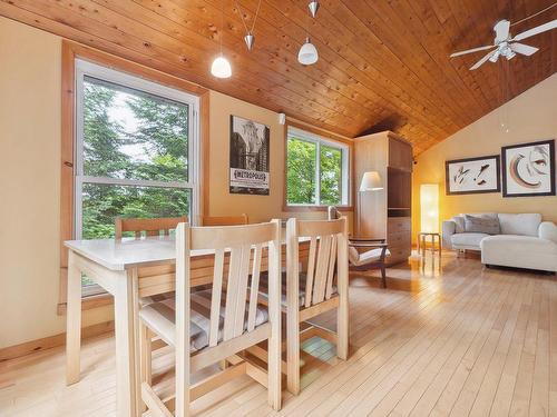 Dining room - 851 Mtée St-Elmire, Saint-Sauveur, QC - Indoor Photo Showing Other Room