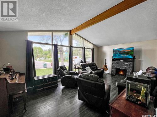641 Eastwood Street, Prince Albert, SK - Indoor Photo Showing Living Room With Fireplace