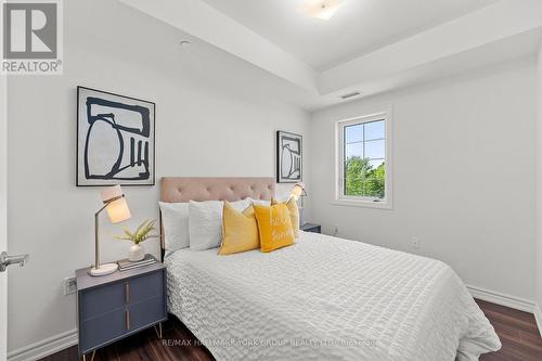 306 - 110 Grew Boulevard, Georgina, ON - Indoor Photo Showing Bedroom