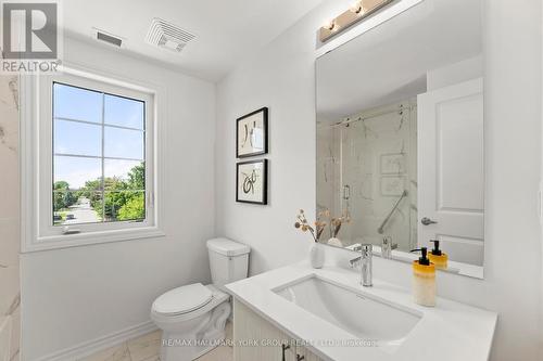 306 - 110 Grew Boulevard, Georgina, ON - Indoor Photo Showing Bathroom
