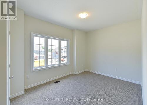 315 Beechwood Forest Lane, Gravenhurst, ON - Indoor Photo Showing Other Room