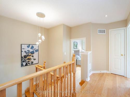 36 Chokecherry Cres, Markham, ON - Indoor Photo Showing Other Room