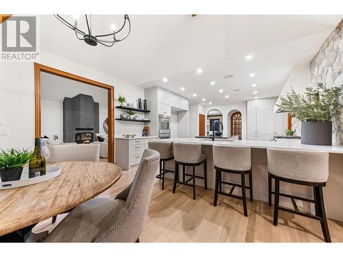 539 Knowles Road, Kelowna, BC - Indoor Photo Showing Dining Room