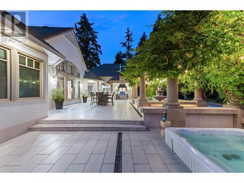 539 Knowles Road, Kelowna, BC - Outdoor With Deck Patio Veranda