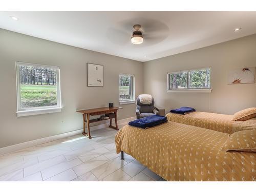 147 The Whins, Cranbrook, BC - Indoor Photo Showing Bedroom