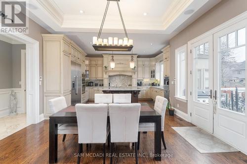 2513 Sharon Crescent, Mississauga, ON - Indoor Photo Showing Dining Room