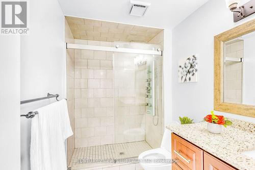 87 Sandmere Avenue, Brampton, ON - Indoor Photo Showing Bathroom