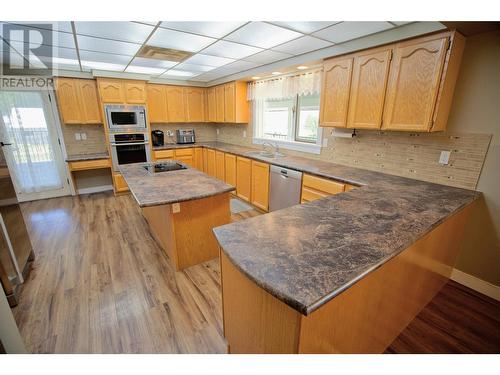 1086 Seven Mile Road, Princeton, BC - Indoor Photo Showing Kitchen