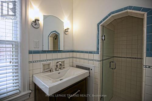 115 Windsor Crescent, London, ON - Indoor Photo Showing Bathroom