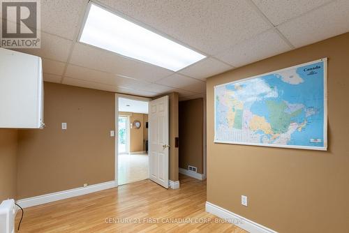 39 Key Hill Road, London, ON - Indoor Photo Showing Other Room