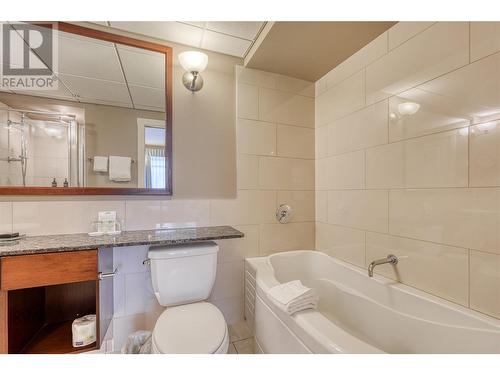 13011 Lakeshore Drive S Unit# 222, Summerland, BC - Indoor Photo Showing Bathroom