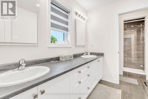 16 Samuel Crescent, Springwater (Centre Vespra), ON - Indoor Photo Showing Bathroom