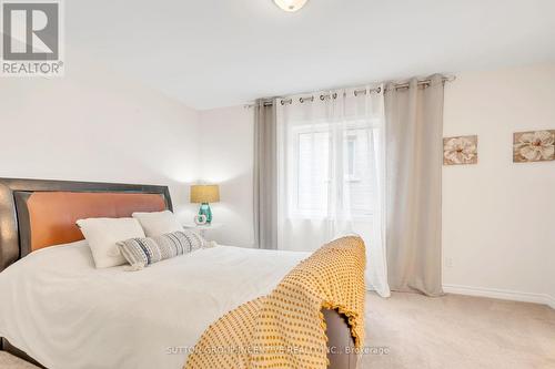 16 Samuel Crescent, Springwater (Centre Vespra), ON - Indoor Photo Showing Bedroom