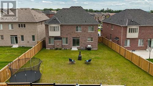 16 Samuel Crescent, Springwater (Centre Vespra), ON - Outdoor