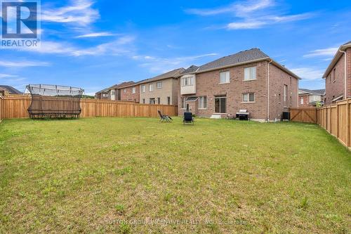 16 Samuel Crescent, Springwater (Centre Vespra), ON - Outdoor With Backyard