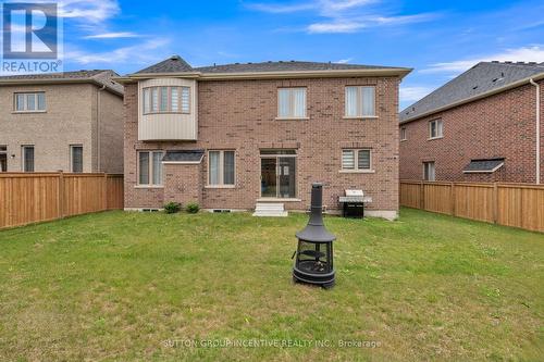 16 Samuel Crescent, Springwater (Centre Vespra), ON - Outdoor With Exterior