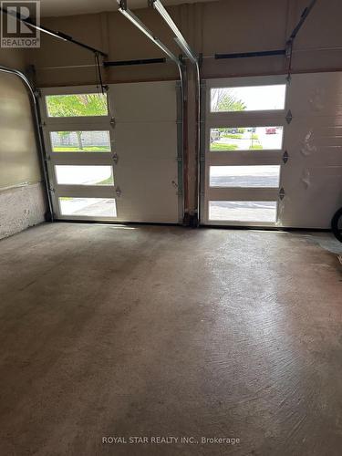 7 Springtown Trail, Brampton, ON - Indoor Photo Showing Garage