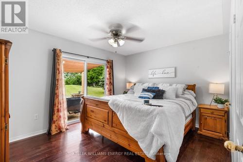 27 Songbird Crescent, Kawartha Lakes, ON - Indoor Photo Showing Bedroom