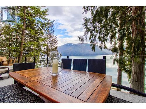 7302 Sunnybrae Canoe Point Road, Tappen, BC - Outdoor With Deck Patio Veranda With Exterior