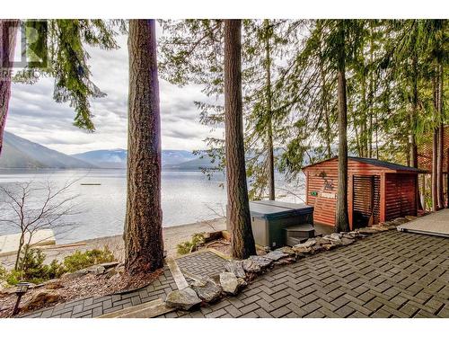 7302 Sunnybrae Canoe Point Road, Tappen, BC - Outdoor With Body Of Water