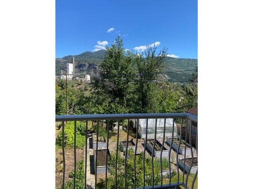 949 Milligan Avenue, Trail, BC - Outdoor With View