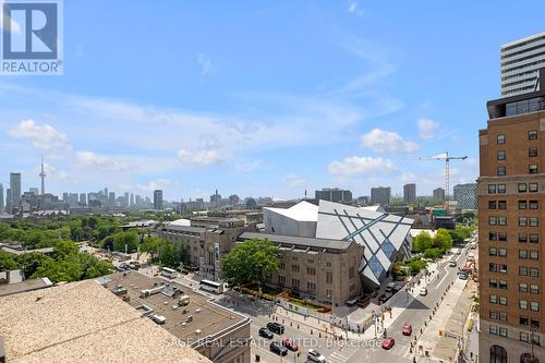 2005 - 175 Cumberland Street, Toronto (Annex), ON - Outdoor With View