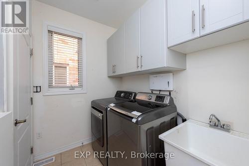 4 Friendly Way, Brampton, ON - Indoor Photo Showing Laundry Room