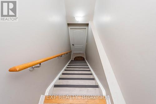 4 Friendly Way, Brampton, ON - Indoor Photo Showing Other Room