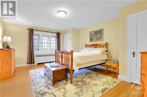 430 Hamilton Avenue S, Ottawa, ON - Indoor Photo Showing Bedroom