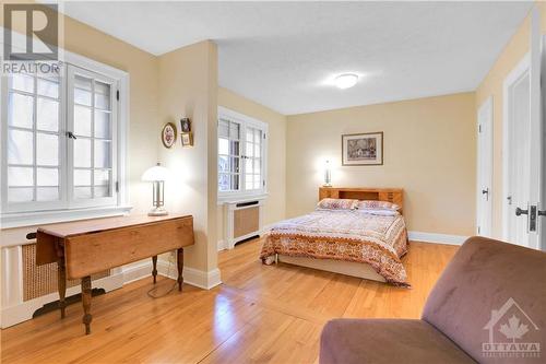 430 Hamilton Avenue S, Ottawa, ON - Indoor Photo Showing Bedroom