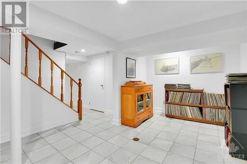 430 Hamilton Avenue S, Ottawa, ON - Indoor Photo Showing Other Room