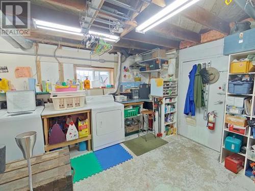 6165 Lois Street, Powell River, BC - Indoor
