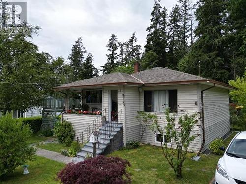 6165 Lois Street, Powell River, BC - Outdoor