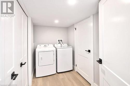 57 Crawford Street, Chatsworth, ON - Indoor Photo Showing Laundry Room