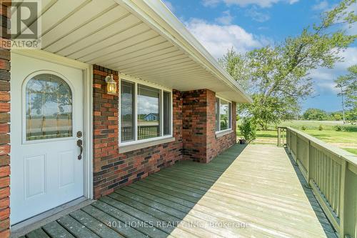 6549 Eighth Line N, Chatham-Kent, ON - Outdoor With Deck Patio Veranda With Exterior