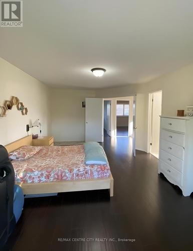 933 Thistledown Way, London, ON - Indoor Photo Showing Bedroom