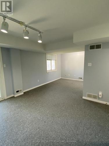933 Thistledown Way, London, ON - Indoor Photo Showing Other Room